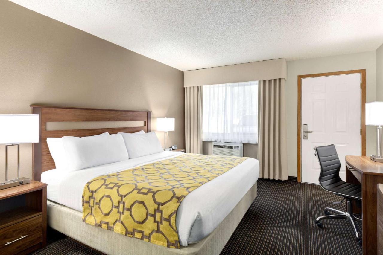 Baymont By Wyndham Whitefish Hotel Exterior foto