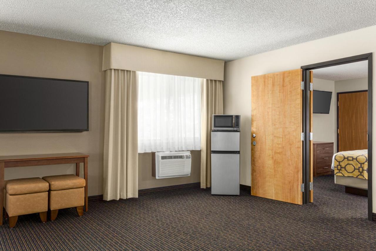 Baymont By Wyndham Whitefish Hotel Exterior foto