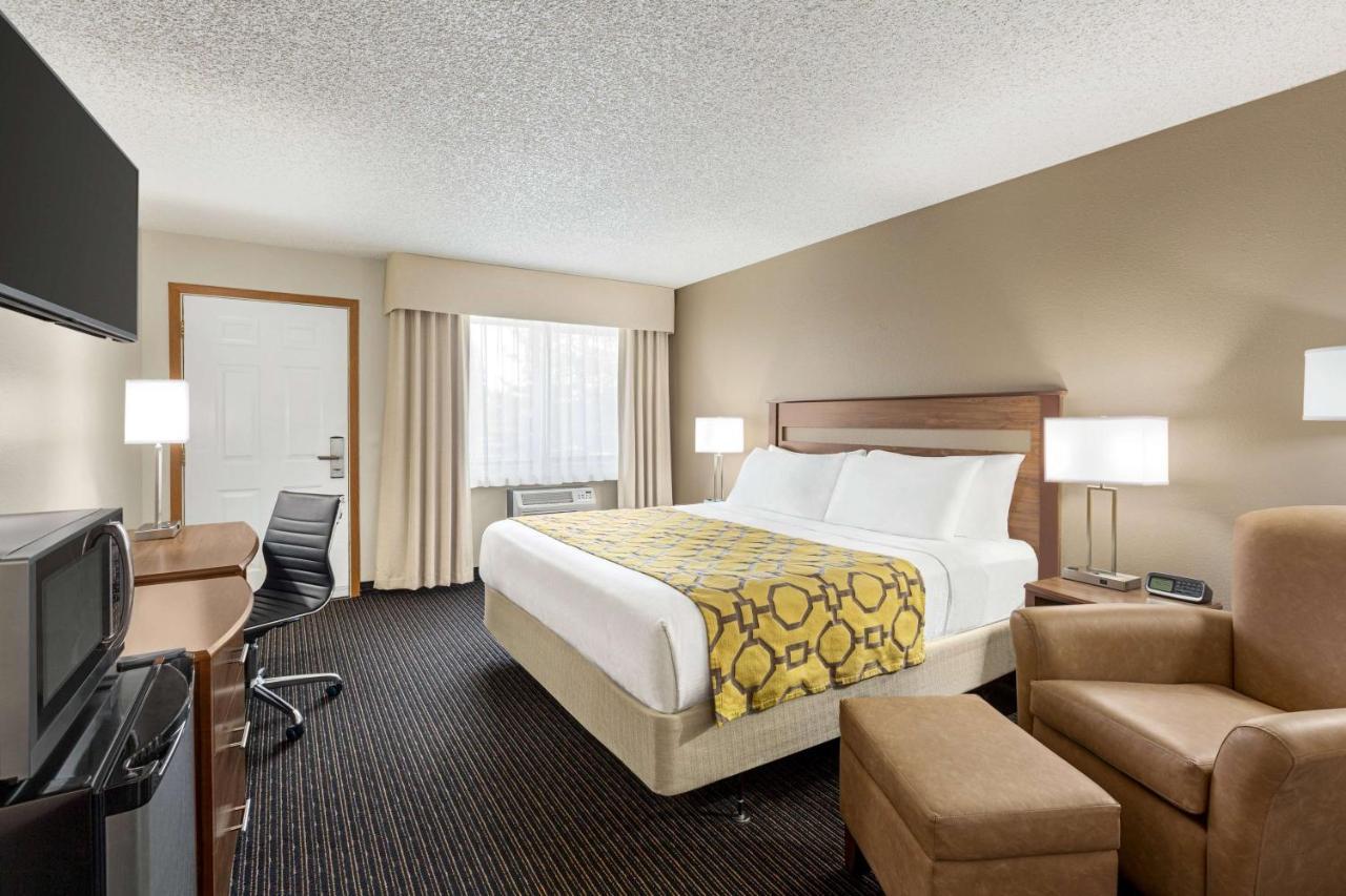 Baymont By Wyndham Whitefish Hotel Exterior foto