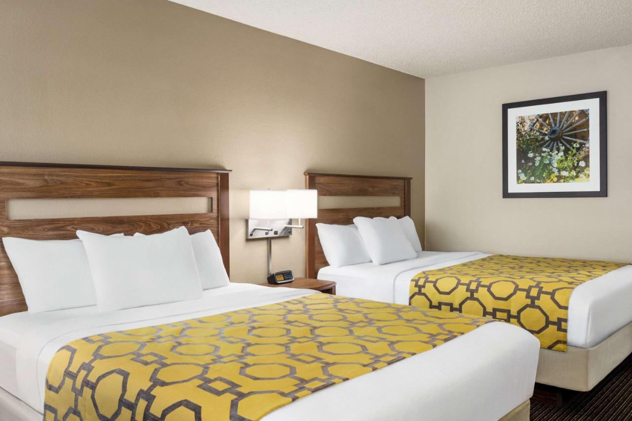 Baymont By Wyndham Whitefish Hotel Exterior foto