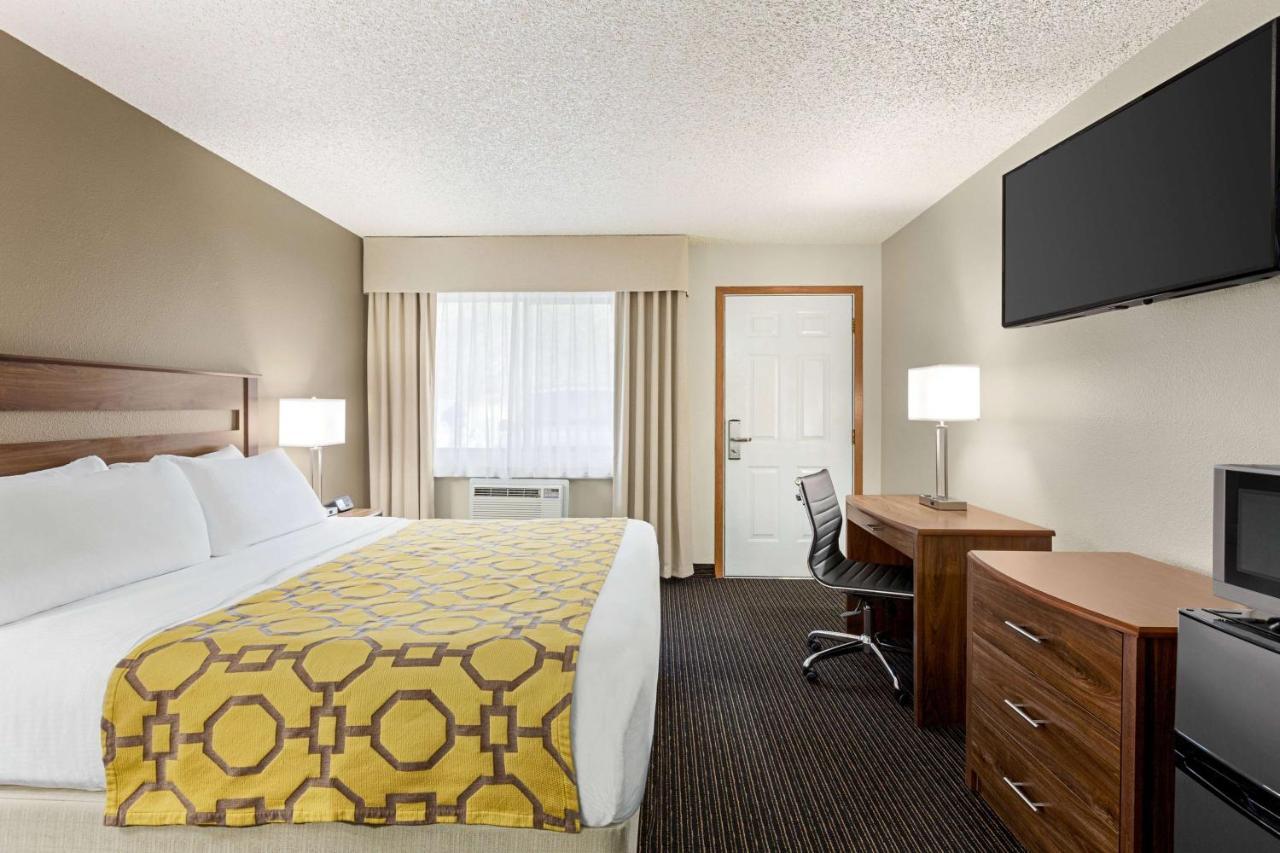 Baymont By Wyndham Whitefish Hotel Exterior foto