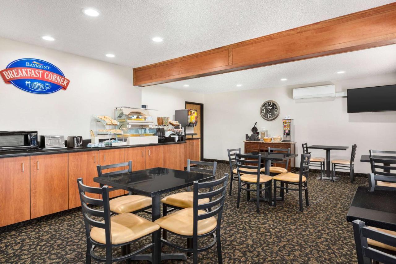 Baymont By Wyndham Whitefish Hotel Exterior foto